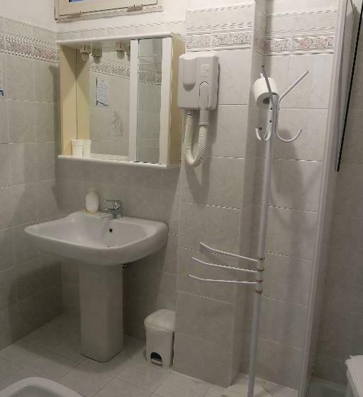 غرفة قياسية, La Pretèra