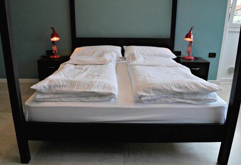 חדר סטנדרט, Riva City View