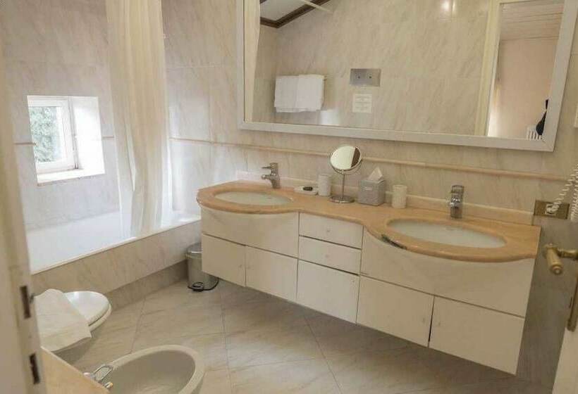 سوییت, Villa Vittoria