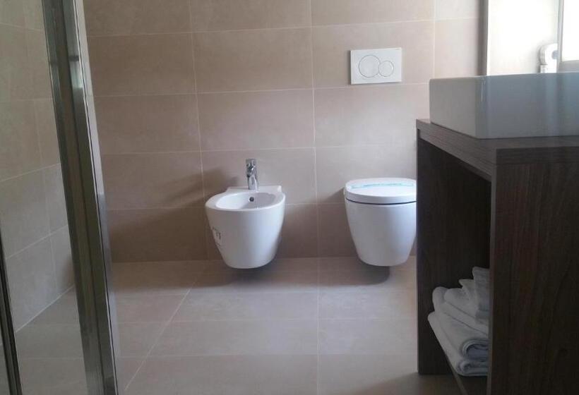 آپارتمان 2 خوابه با بالکن, Hll Hotel Lungolago Lecco Como Lake