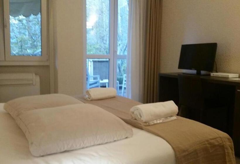 1 Bedroom Apartment Lake View, Hll Hotel Lungolago Lecco Como Lake