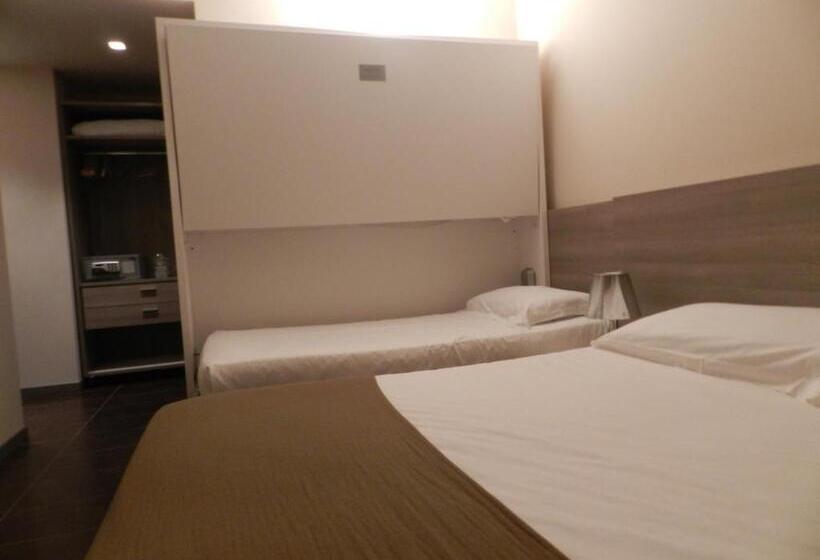 اتاق خانوادگی, Hll Hotel Lungolago Lecco Como Lake
