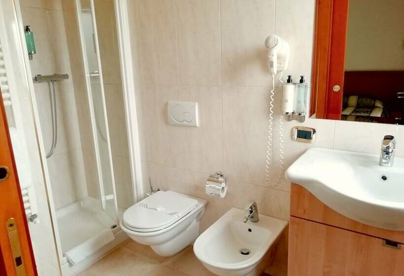 غرفة قياسية فردية, Concorde