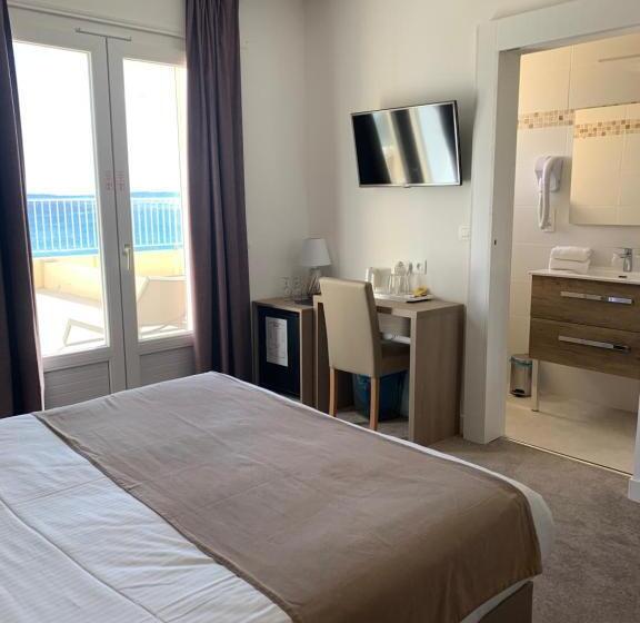 海景标准间露台, Hôtel Beau Rivage