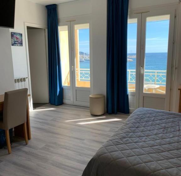 Семейный Номер Вид на Море, Hôtel Beau Rivage