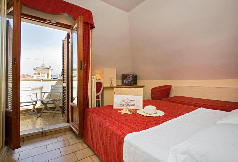 スタンダードルーム, Lo Squalo