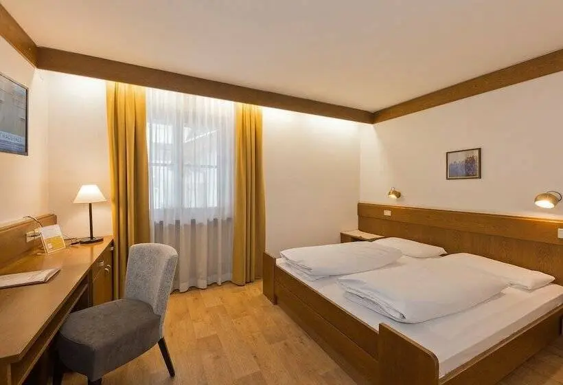Standard-huone, Mondschein