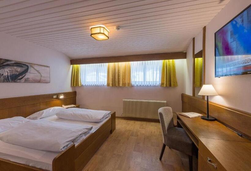 Номер Стандарт, Mondschein