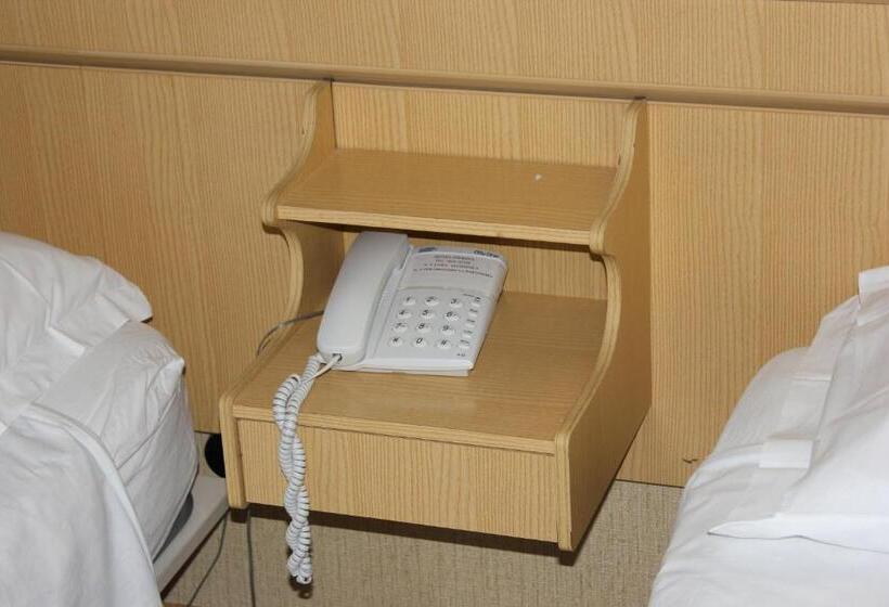 Номер Стандарт, Pierina