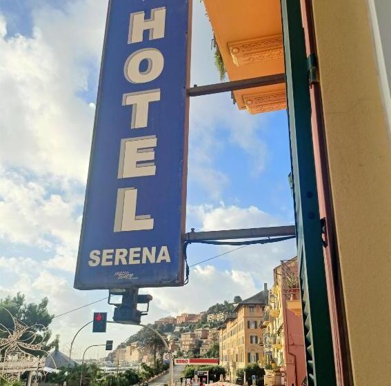 Economy Quadruple Room, Serena