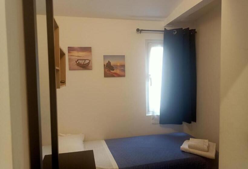 غرفة أساسية, Serena