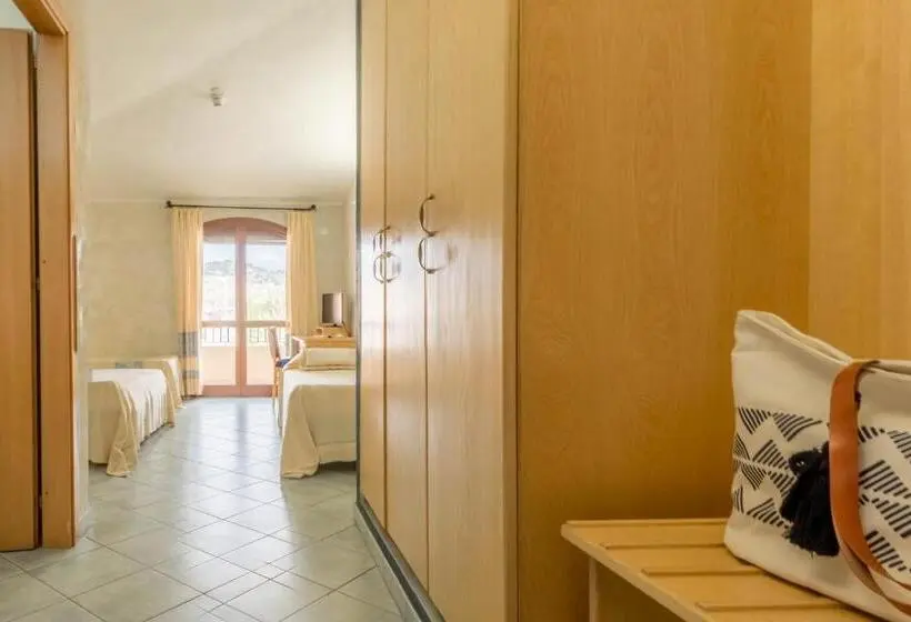 スタンダード４人部屋, Villa Del Mare