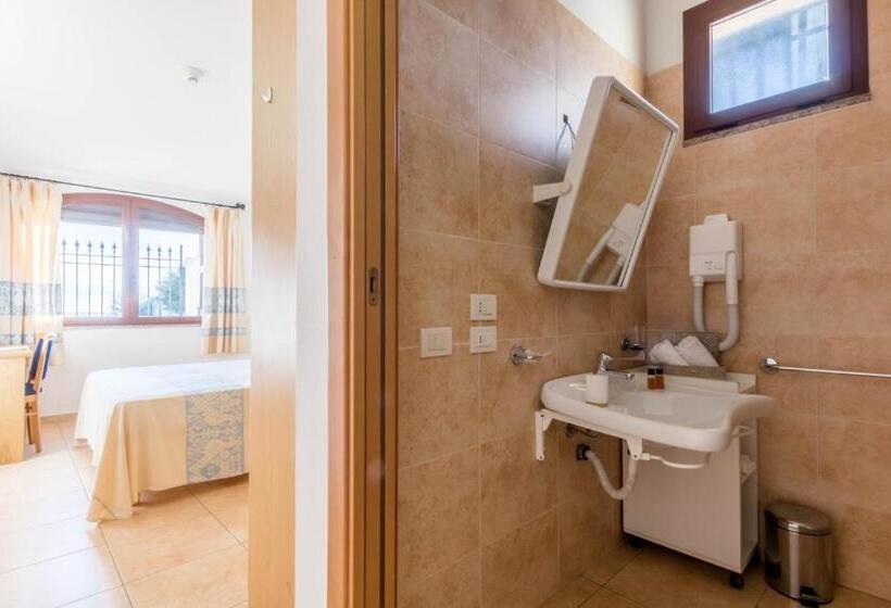 غرفة قياسية لذوى الاحتياجات الخاصة, Villa Del Mare