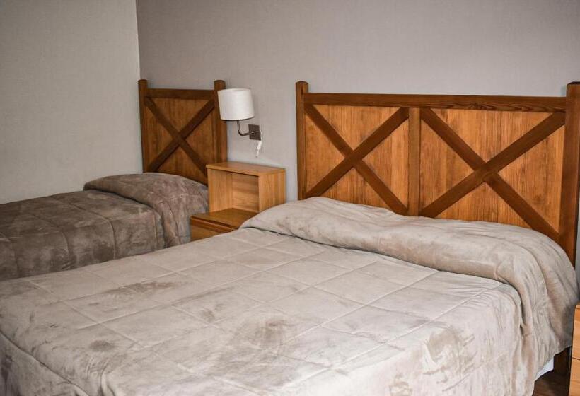 غرفة قياسية ثلاثية, Lo Sciatore Hotel & Restaurant