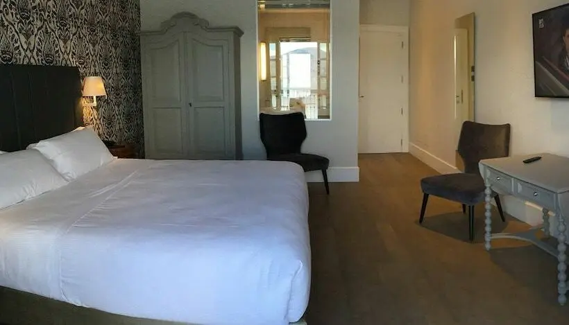 湖の見えるジュニアスイート, Park Hotel Italia