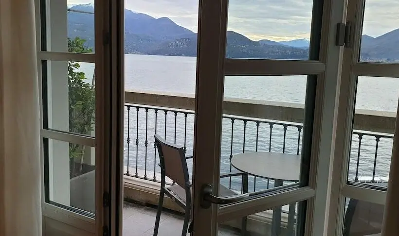 湖の見えるジュニアスイート, Park Hotel Italia