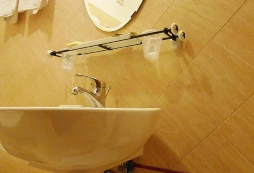 اتاق کلاسیک یک تخته, B&b Degli Amici