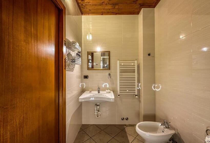 اتاق استاندارد با چشم‌انداز, B&b Il Leccio