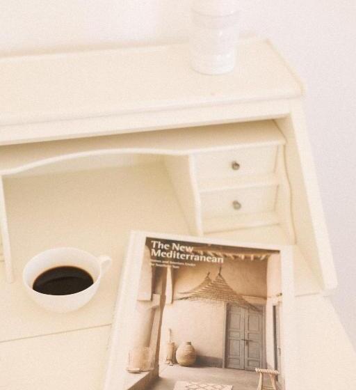 اتاق اکونومی, Casa Giulia