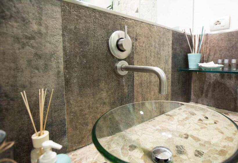 スタンダードルーム, Verdeacqua