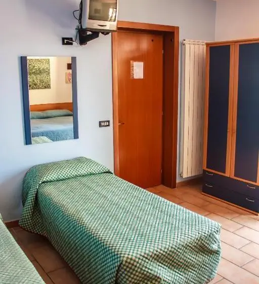 اتاق استاندارد با سرویس بهداشتی مشترک, Villa Ruberto
