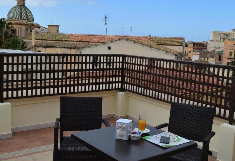 جناح جونيور مزوَّد بتراس, Vittorio Emanuele Boutique