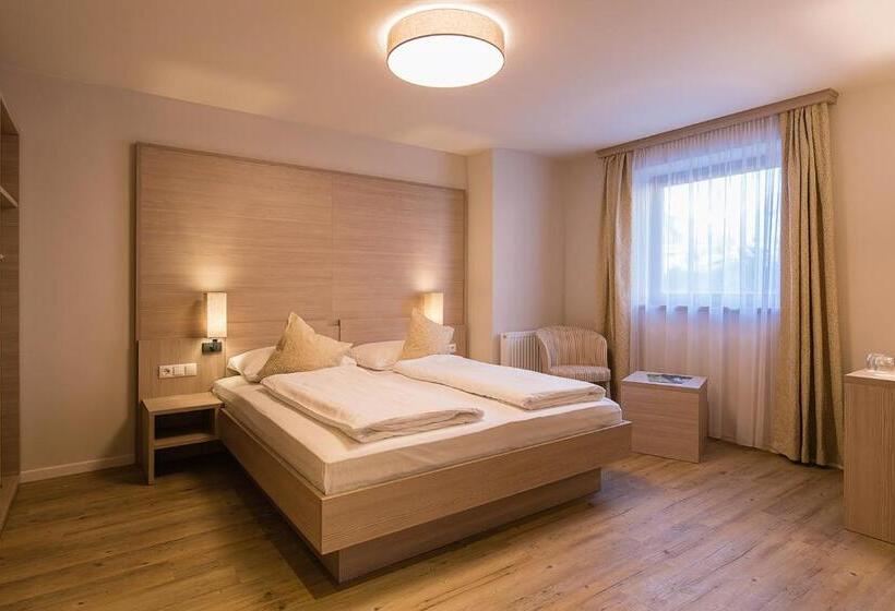 Полулюкс с Балконом, Bed & Breakfast Abis   Dolomites