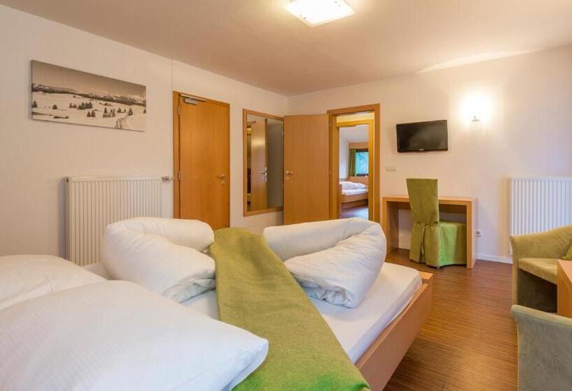 Люкс с Балконом, Bed & Breakfast Abis   Dolomites