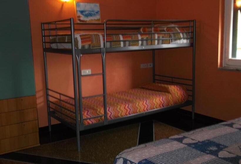 חדר משפחתי, Albergo Caprile