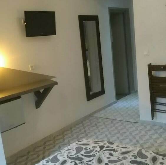 高级大房间, Mauguio Center