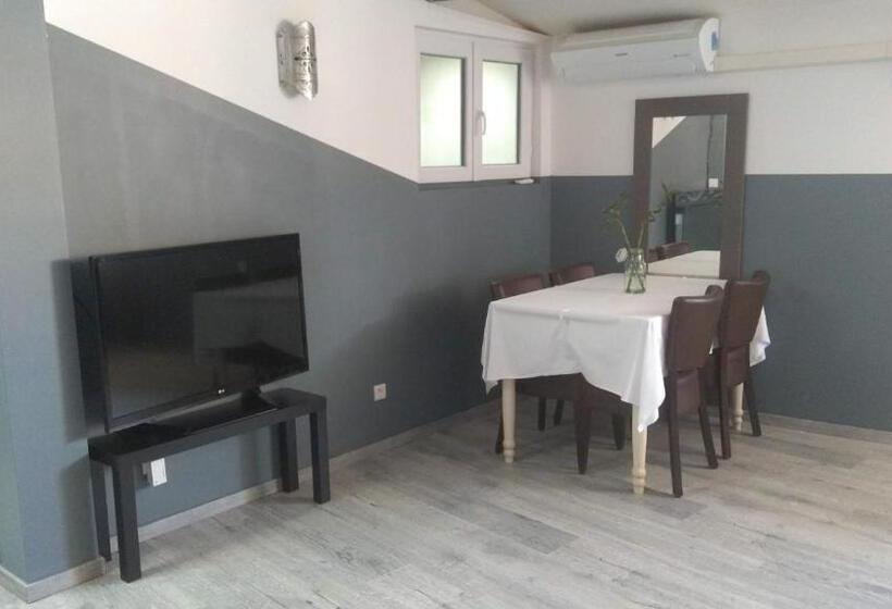 带2个卧室的公寓, Mauguio Center