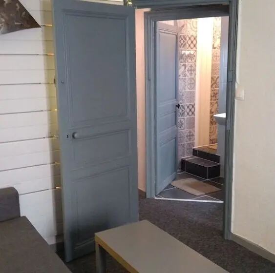 Perhestudio, Mauguio Center