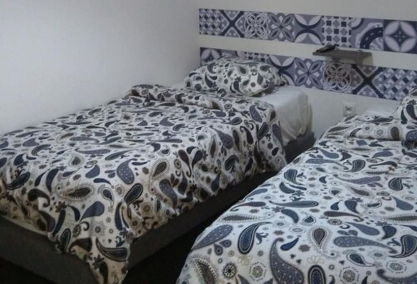 经济房, Mauguio Center