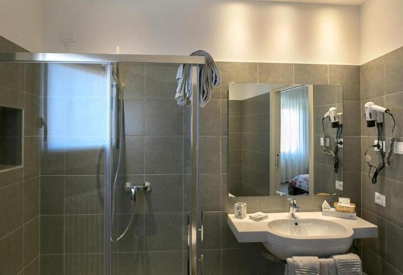 Номер Superior, Olimpia