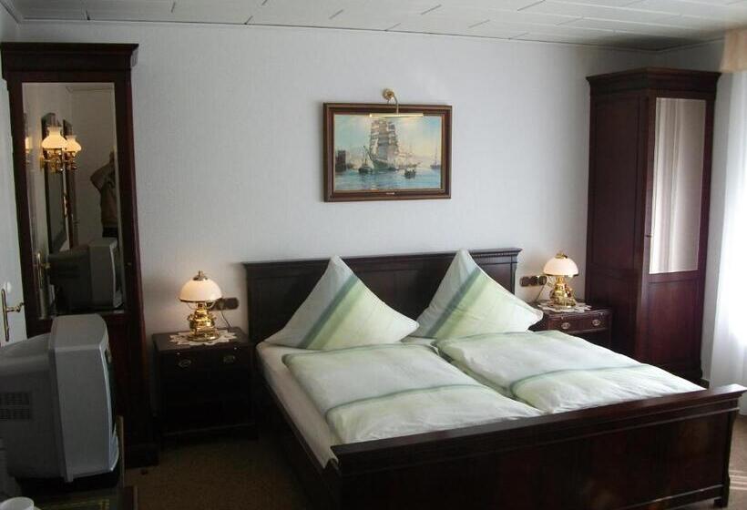 اتاق سوپریور با وان آب گرم, Pension Loose