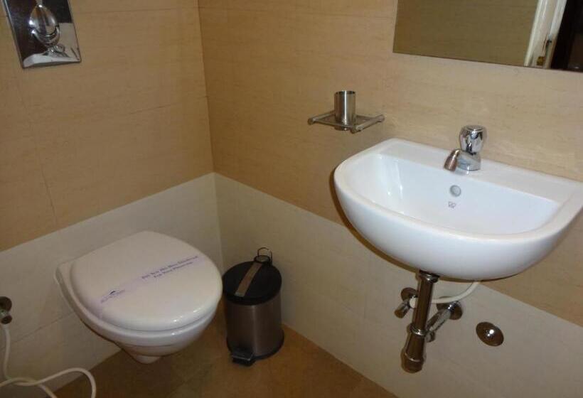 Chambre Standard Individuelle, Sky Lite