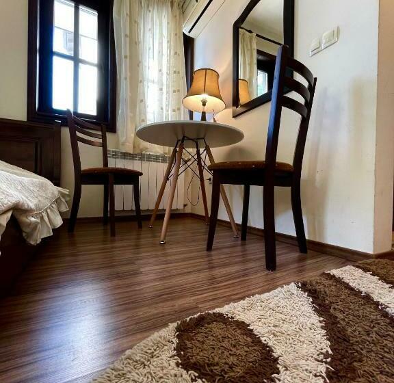 스탠다드 룸, Slavova Krepost