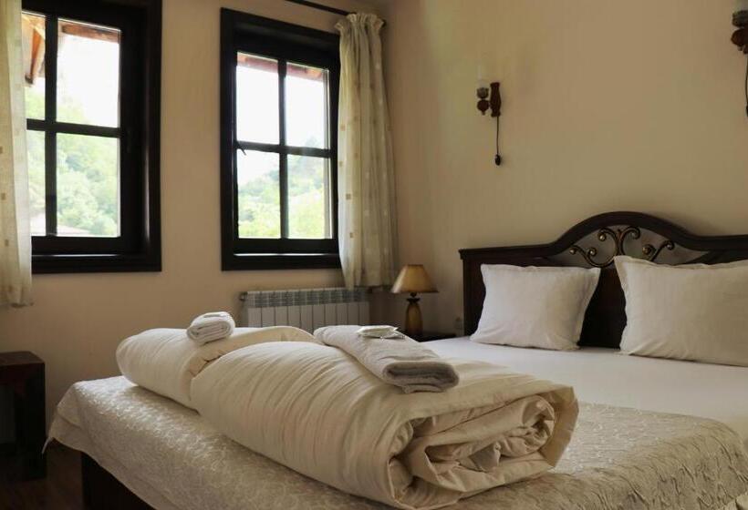 스위트, Slavova Krepost