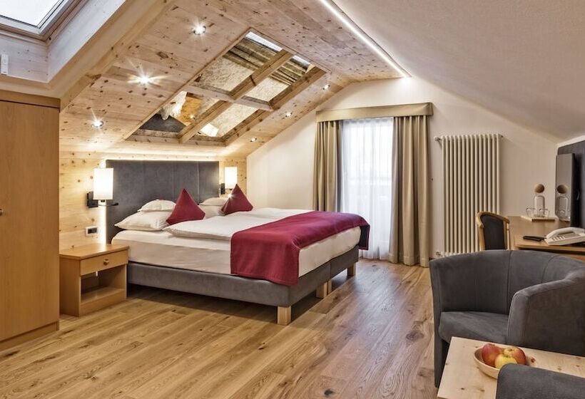 Полулюкс, Sun