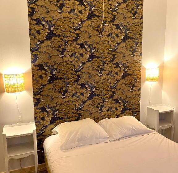 スタンダードルーム, La Maison De Thaïs