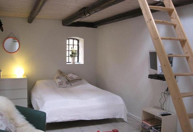 חדר סטנדרט חדר אמבטיה משותף, Dyrlev Bed & Breakfast