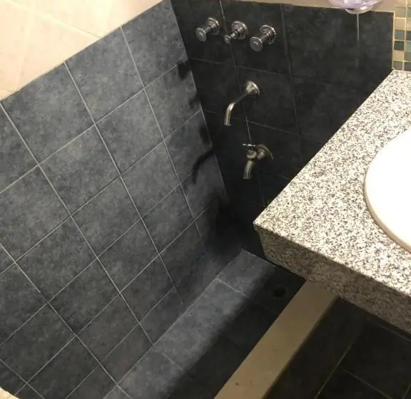 Standard Neljän Hengen Huone, Alto Rio Hondo