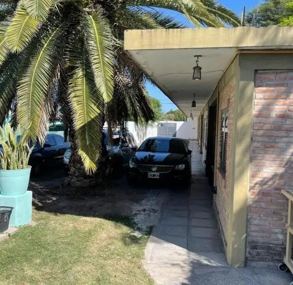 Economy-huone, Alto Rio Hondo