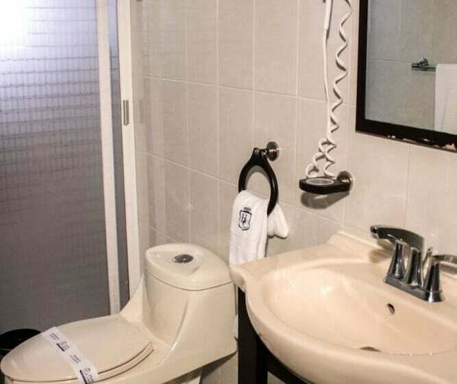 带2个双人床的标准工作室, Central Teziutlan