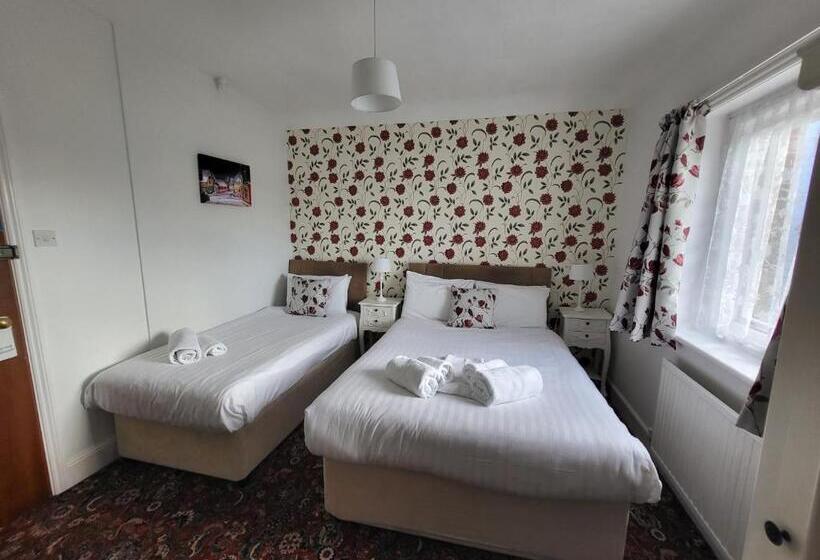 스탠다드 트리플 룸, Eastmount Hall