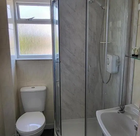 Triple Room Sea View, Eastmount Hall