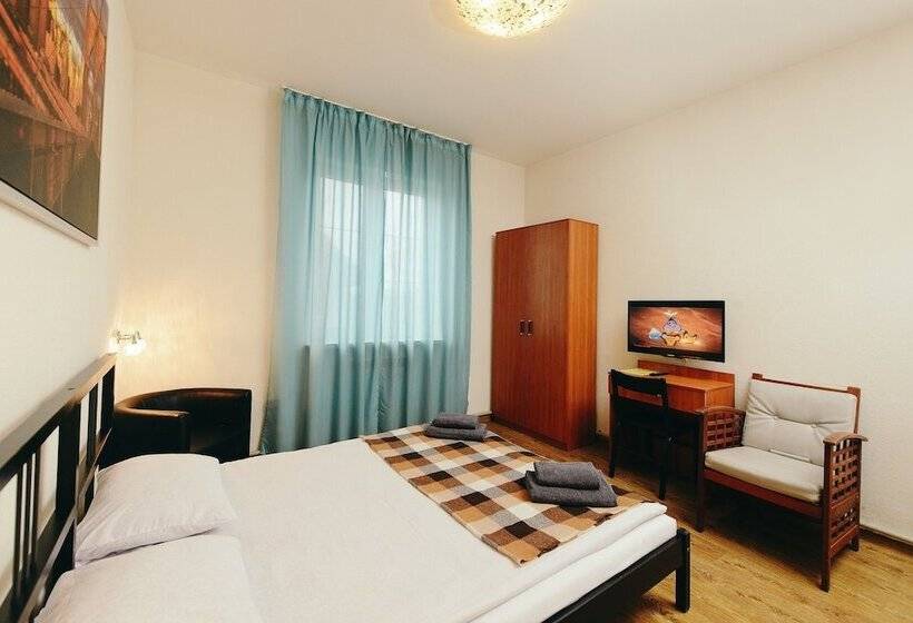 高级大房间, Iceberg House