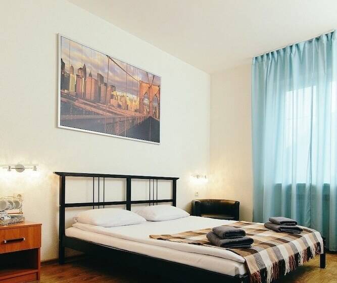 高级大房间, Iceberg House