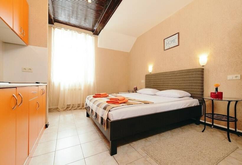 标准工作室, Iceberg House