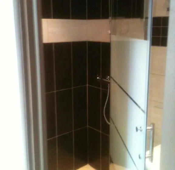 Comfort-huone, Le Central By Santat !